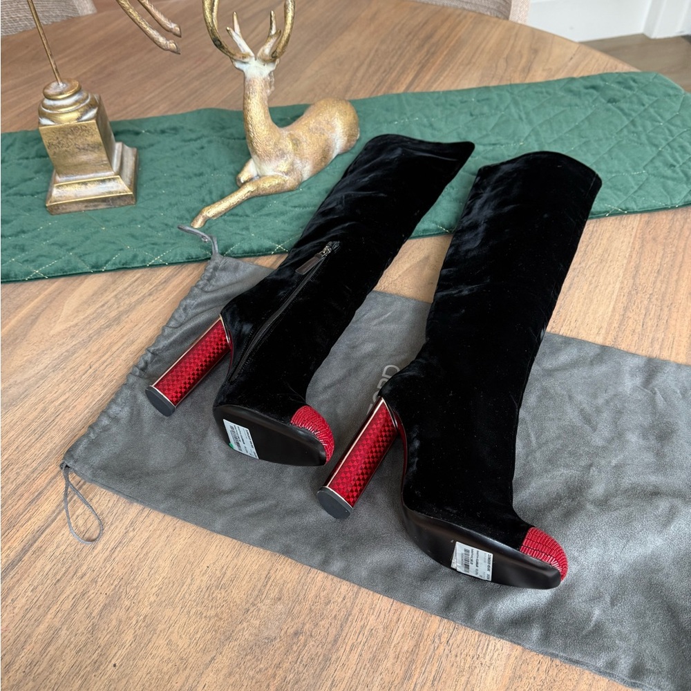Tom Ford Black Boots with Red Accents NEW WITH TAGS - Picture 4 of 8